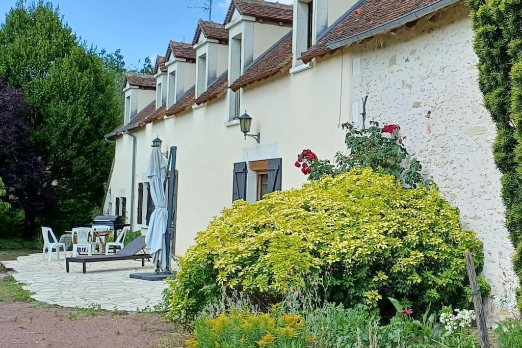 Maison Familiale La Vernelle Luaran gambar